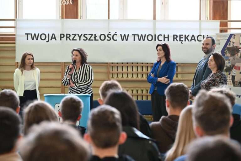 Warsztaty zawodoznawcze w Zespole Szkół Ponadpodstawowych w Poddębicach
